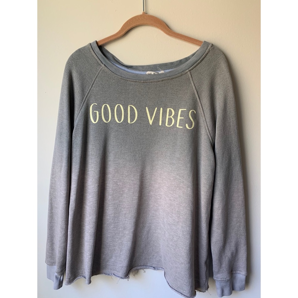 entro good vibes ombre gray sweatshirt size medium